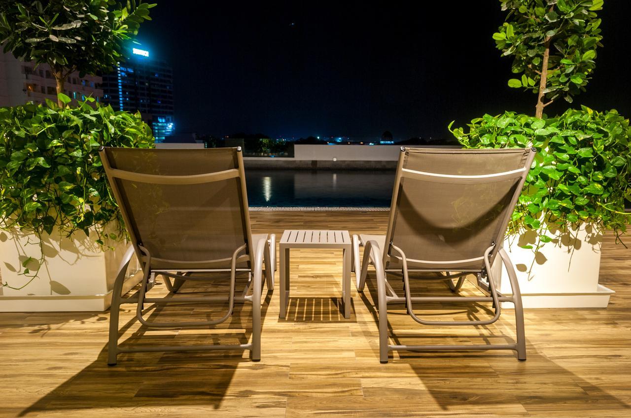 ג'ורג' טאון Lazy Traveler'S Suite By D Imperio Homestay מראה חיצוני תמונה